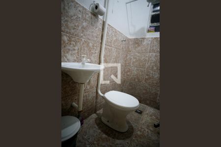 Casa à venda com 360m², 5 quartos e 1 vagaBanheiro 4 casa 4