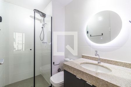 Studio à venda com 33m², 1 quarto e sem vaga Studio à venda com 33m², 1 quarto e sem vagaBanheiro