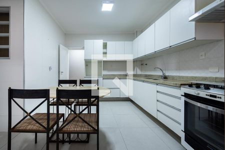 Apartamento para alugar com 148m², 3 quartos e 1 vagaCozinha