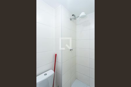 Banheiro de apartamento para alugar com 2 quartos, 32m² em Jaraguá, São Paulo