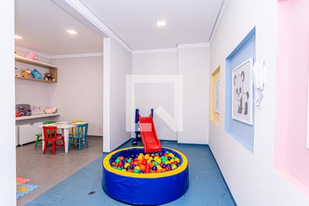 Apartamento para alugar com 32m², 2 quartos e sem vaga Apartamento para alugar com 32m², 2 quartos e sem vagaBrinquedoteca