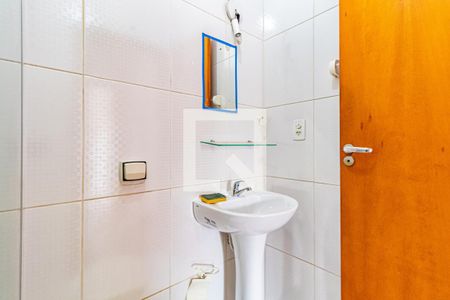 Casa à venda com 120m², 3 quartos e 3 vagasBanheiro social