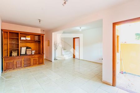 Sala de casa para alugar com 3 quartos, 120m² em Jardim das Vertentes, São Paulo