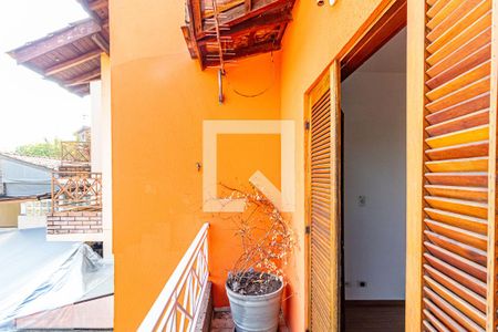 Casa à venda com 120m², 3 quartos e 3 vagasSuite - Varanda