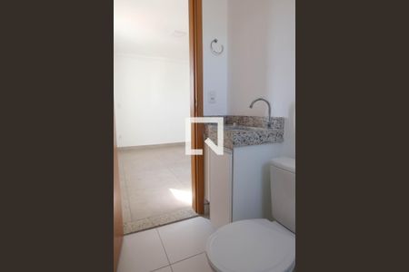 Apartamento para alugar com 55m², 2 quartos e 2 vagasBanheiro da Suite
