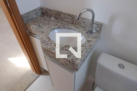 Apartamento para alugar com 55m², 2 quartos e 2 vagasBanheiro da Suite