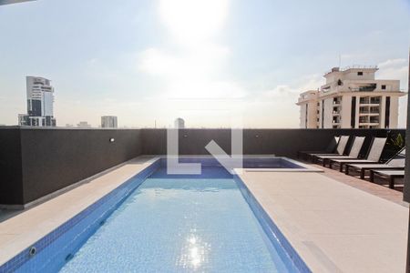 Apartamento para alugar com 27m², 1 quarto e sem vaga Apartamento para alugar com 27m², 1 quarto e sem vagaÁrea comum - Piscina