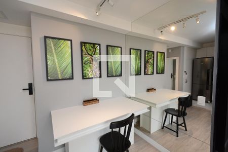 Sala de apartamento à venda com 2 quartos, 50m² em Usina Piratininga, São Paulo