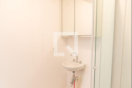 Banheiro de kitnet/studio para alugar com 1 quarto, 20m² em Cursino, São Paulo