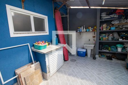 Casa de condomínio à venda com 198m², 4 quartos e 2 vagasÁrea de Serviço