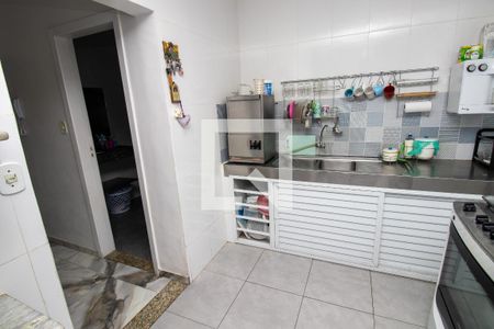 Casa de condomínio à venda com 198m², 4 quartos e 2 vagasCozinha