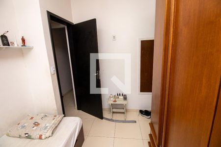 Casa de condomínio à venda com 198m², 4 quartos e 2 vagasSuíte 2