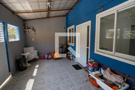 Casa de condomínio à venda com 198m², 4 quartos e 2 vagasVaranda/ quintal