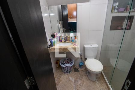 Casa de condomínio à venda com 198m², 4 quartos e 2 vagasSuíte 3