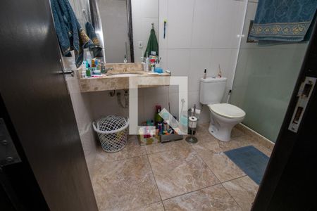 Casa de condomínio à venda com 198m², 4 quartos e 2 vagasSuíte 2