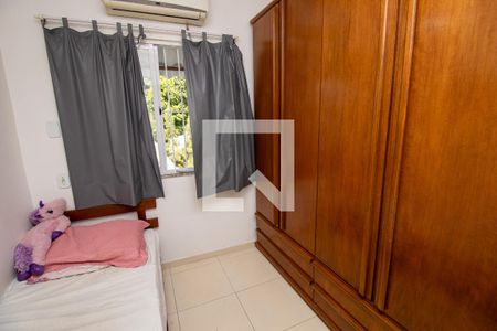 Casa de condomínio à venda com 198m², 4 quartos e 2 vagasSuíte 3