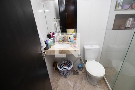 Casa de condomínio à venda com 198m², 4 quartos e 2 vagasSuíte 3