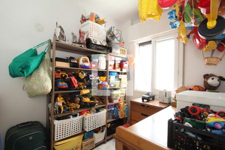 Apartamento à venda com 132m², 4 quartos e 2 vagasQuarto de Serviço