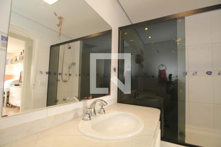 Apartamento à venda com 132m², 4 quartos e 2 vagasBanheiro Social