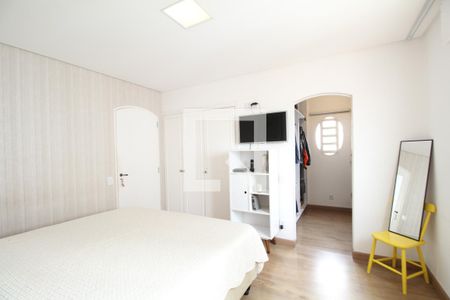 Apartamento à venda com 132m², 4 quartos e 2 vagasSuíte