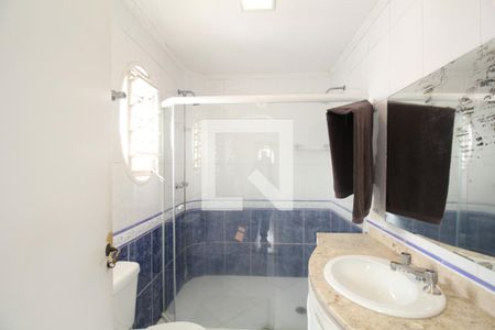 Apartamento à venda com 132m², 4 quartos e 2 vagasBanheiro suíte