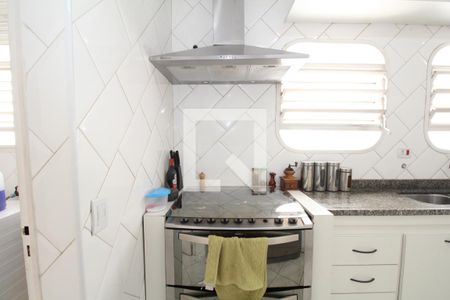 Apartamento à venda com 132m², 4 quartos e 2 vagasCozinha