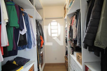 Apartamento à venda com 132m², 4 quartos e 2 vagasCloset da suíte