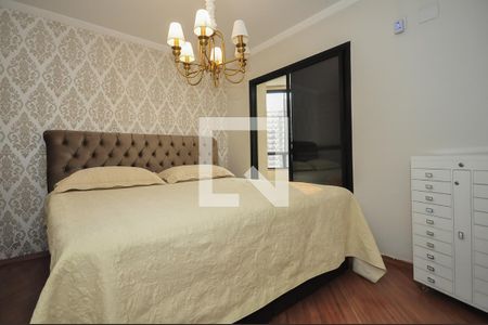 Apartamento à venda com 130m², 3 quartos e 2 vagas Apartamento à venda com 130m², 3 quartos e 2 vagasSuíte