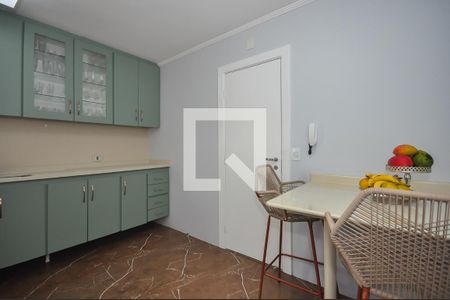 Apartamento à venda com 130m², 3 quartos e 2 vagas Apartamento à venda com 130m², 3 quartos e 2 vagasCozinha