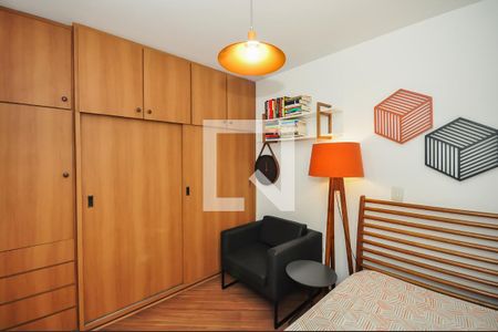 Apartamento à venda com 130m², 3 quartos e 2 vagas Apartamento à venda com 130m², 3 quartos e 2 vagasQuarto 1