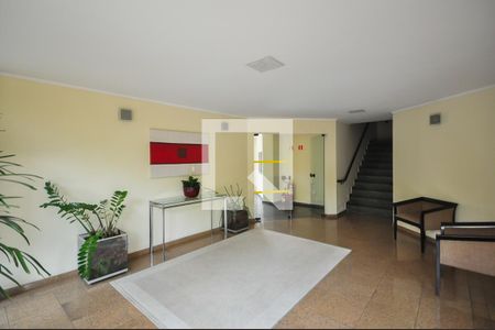 Apartamento à venda com 130m², 3 quartos e 2 vagas Apartamento à venda com 130m², 3 quartos e 2 vagasHall Social