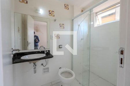 Banheiro de kitnet/studio para alugar com 1 quarto, 38m² em Consolação, São Paulo
