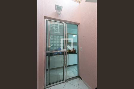 Casa para alugar com 170m², 2 quartos e 1 vaga Casa para alugar com 170m², 2 quartos e 1 vagaÁrea Livre