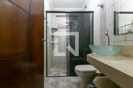 Casa para alugar com 170m², 2 quartos e 1 vaga Casa para alugar com 170m², 2 quartos e 1 vagaBanheiro 1