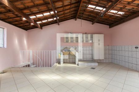 Casa para alugar com 170m², 2 quartos e 1 vaga Casa para alugar com 170m², 2 quartos e 1 vagaÁrea de Serviço