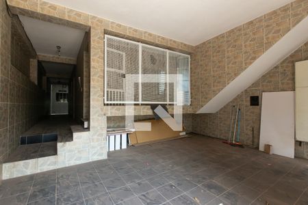 Casa para alugar com 170m², 2 quartos e 1 vaga Casa para alugar com 170m², 2 quartos e 1 vagaGaragem