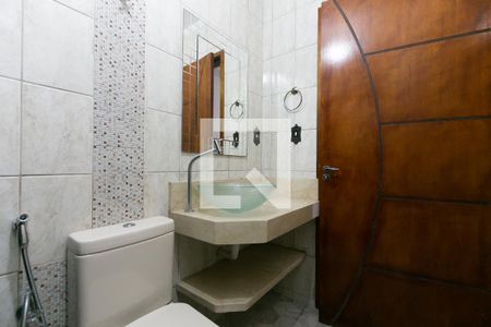 Casa para alugar com 170m², 2 quartos e 1 vaga Casa para alugar com 170m², 2 quartos e 1 vagaBanheiro 1