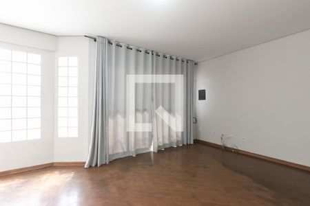 Sala de casa para alugar com 2 quartos, 170m² em Jardim Helian, São Paulo