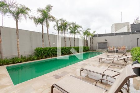 Apartamento para alugar com 33m², 2 quartos e sem vaga Apartamento para alugar com 33m², 2 quartos e sem vagaPiscina