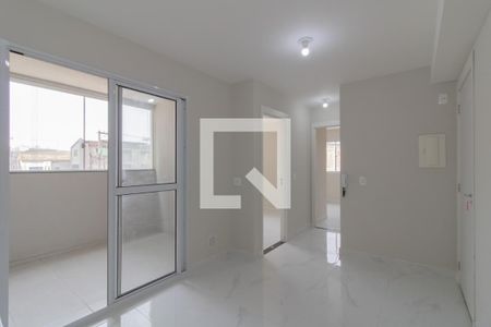 Apartamento para alugar com 2 quartos, 44m² em Vila das Bandeiras, Guarulhos