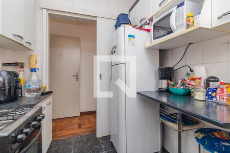 Apartamento à venda com 64m², 2 quartos e sem vaga Apartamento à venda com 64m², 2 quartos e sem vagaCozinha