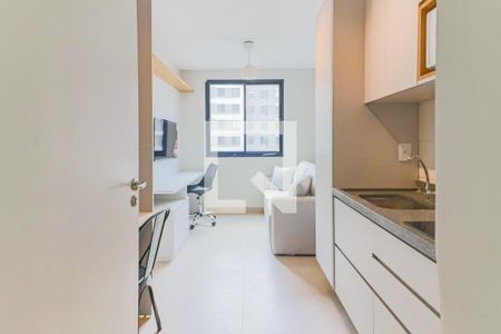Apartamento à venda com 24m², 1 quarto e sem vaga Apartamento à venda com 24m², 1 quarto e sem vagaSala / Cozinha