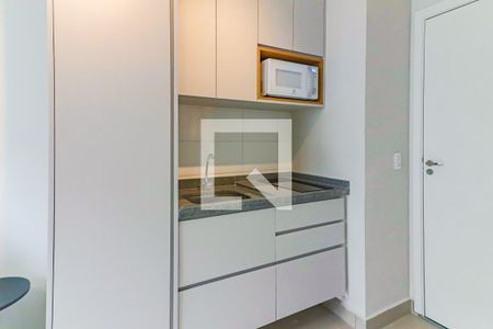 Apartamento à venda com 24m², 1 quarto e sem vaga Apartamento à venda com 24m², 1 quarto e sem vagaSala / Cozinha