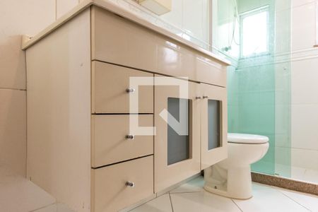 Casa para alugar com 77m², 2 quartos e sem vaga Casa para alugar com 77m², 2 quartos e sem vagaBanheiro Social
