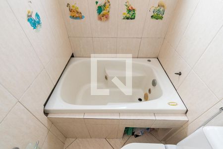 Casa para alugar com 77m², 2 quartos e sem vaga Casa para alugar com 77m², 2 quartos e sem vagaBanheiro da Suíte