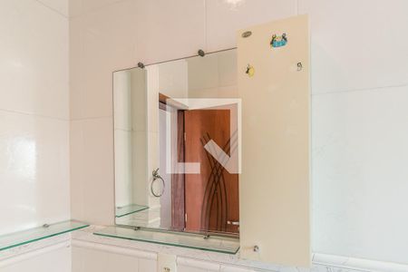 Casa para alugar com 77m², 2 quartos e sem vaga Casa para alugar com 77m², 2 quartos e sem vagaBanheiro Social