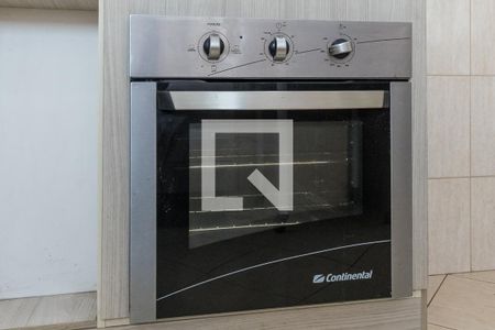 Casa para alugar com 77m², 2 quartos e sem vaga Casa para alugar com 77m², 2 quartos e sem vagaCozinha - Forno