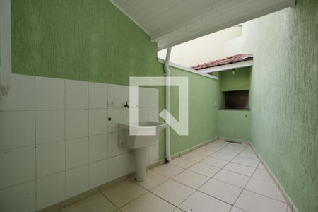 Casa à venda com 106m², 3 quartos e 2 vagasÁrea de serviço/Churrasqueira