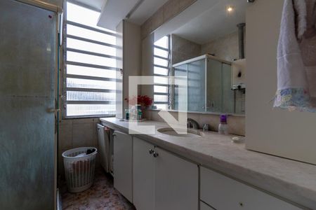 Apartamento à venda com 135m², 3 quartos e 1 vagaBanheiro Social