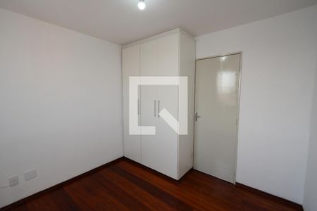 Apartamento à venda com 58m², 2 quartos e 1 vagaQuarto 2